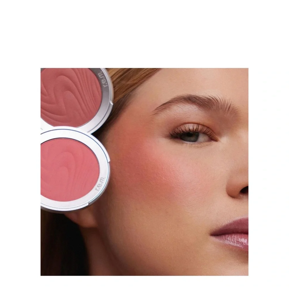 r.e.m. Rose On Mars Blush